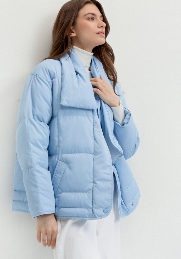 Куртка со съемным воротником шир.  580, рис. 43