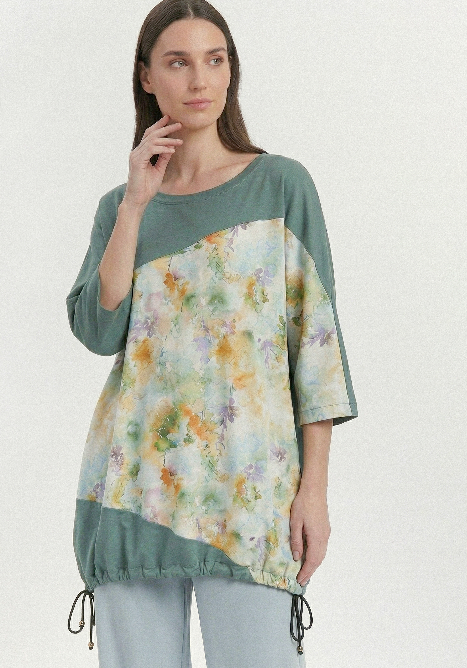 Блуза из комбинированных тканей 4499₽