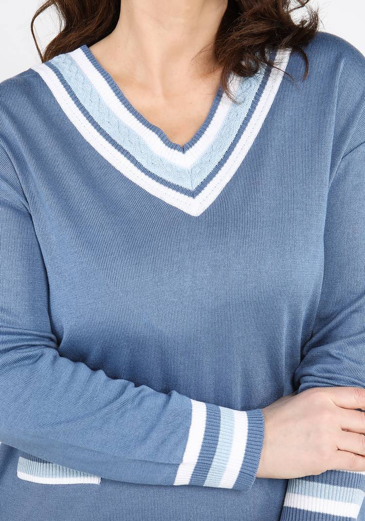 Туника с контрастным V-образным вырезом шир.  750, рис. 4