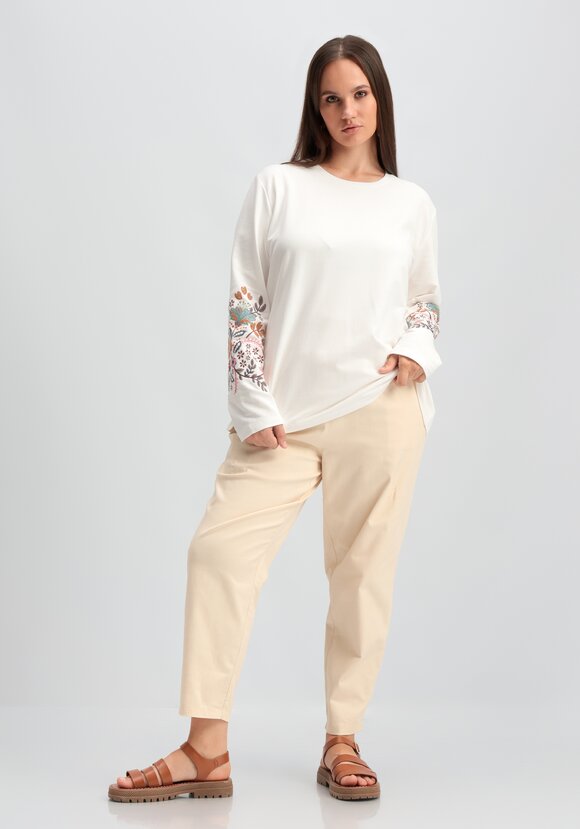 Лонгслив с вышивкой на рукавах шир.  580, рис. 2