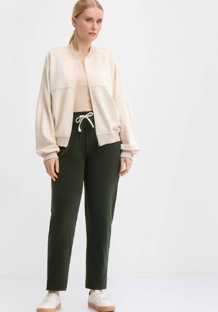 Брюки велюровые прямые на резинке по поясу шир.  750, рис. 7