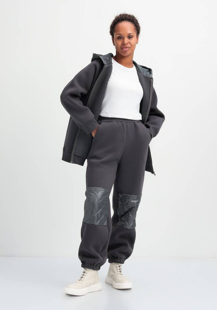 Брюки со вставками из стёганой ткани шир.  750, рис. 16