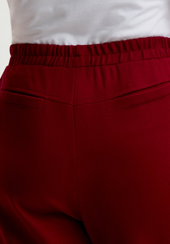 Брюки трикотажные со стрелками шир.  580, рис. 22