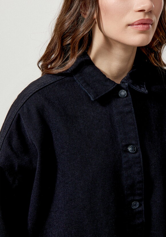 Джинсовая куртка со стразами на карманах шир.  580, рис. 29