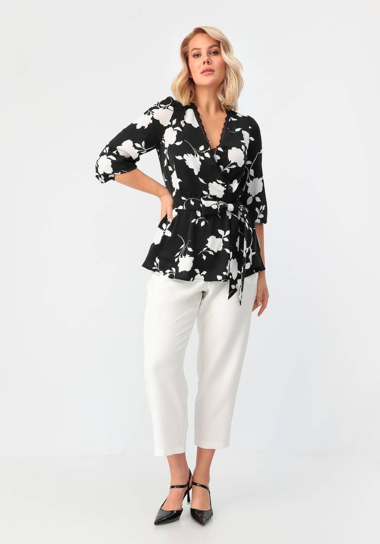 Блуза на запах с кружевом шир.  750, рис. 12