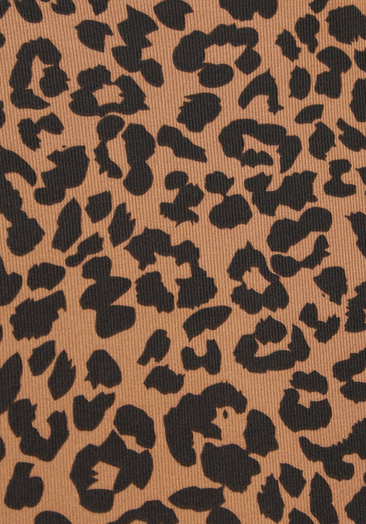 Лонгслив с анималистичным принтом шир.  750, рис. 21