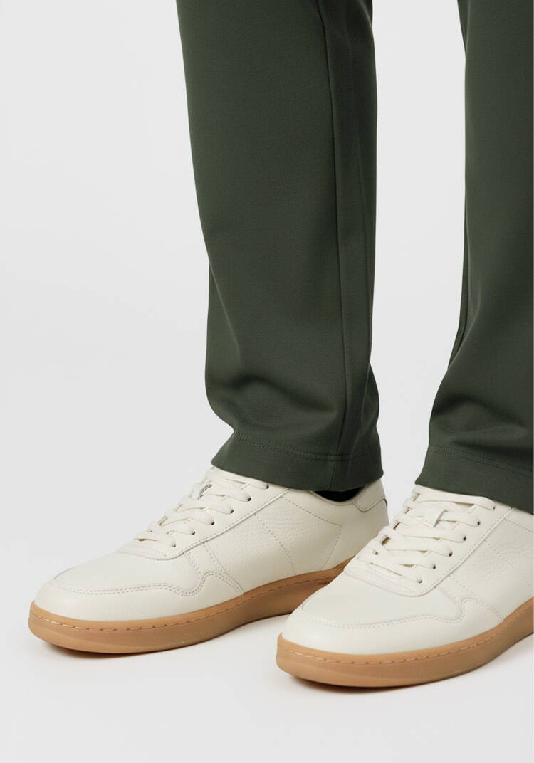 Брюки с цельнокроеным поясом на резинке шир.  750, рис. 6