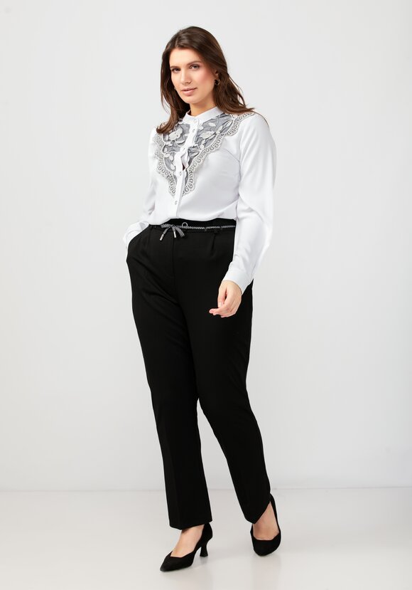 Блуза с кружевной отделкой по груди — купить за руб в магазине Леомакс