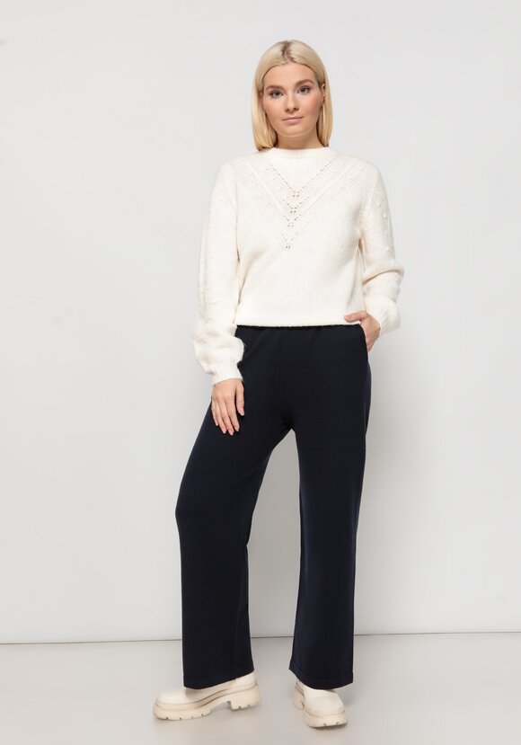 Брюки на резинке с вязаными карманами шир.  580, рис. 8