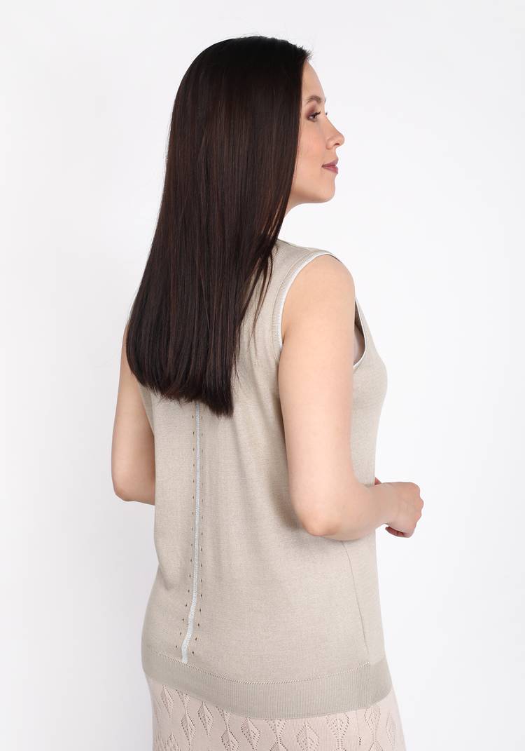 Топ тонкой вязки  с V-образным вырезом шир.  750, рис. 3