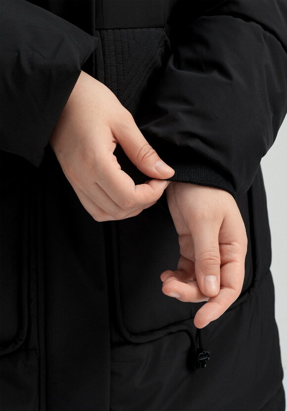 Пуховик стеганый с асимметричными карманами шир.  580, рис. 7