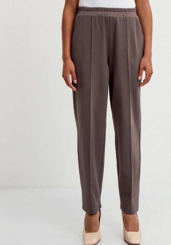 Брюки трикотажные со стрелками шир.  580, рис. 4