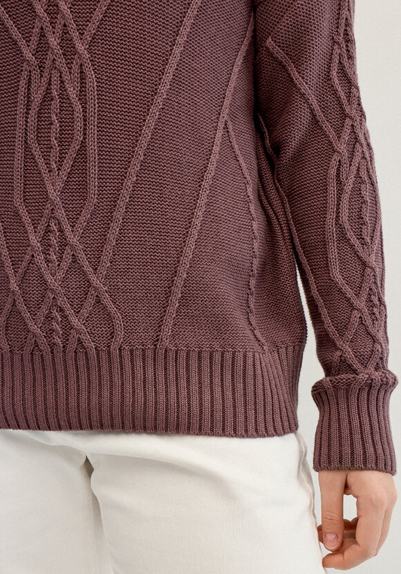 Свитер с фактурным рисунком на молнии шир.  580, рис. 18