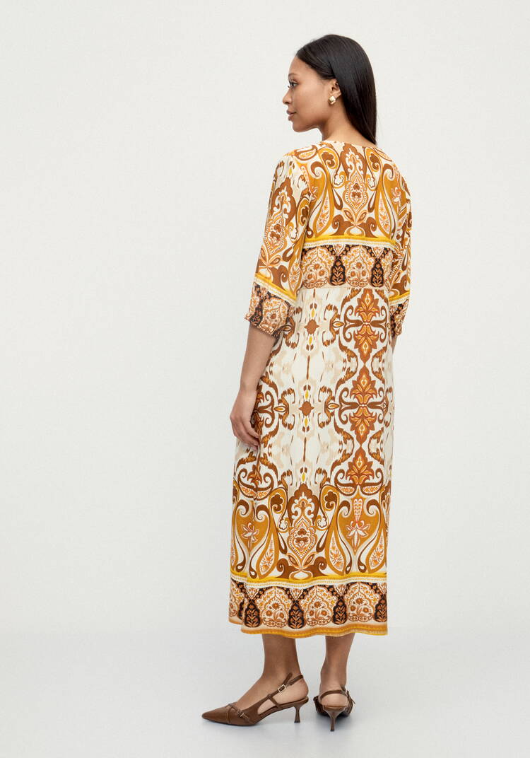 Платье с принтом свoбодного кроя шир.  750, рис. 18