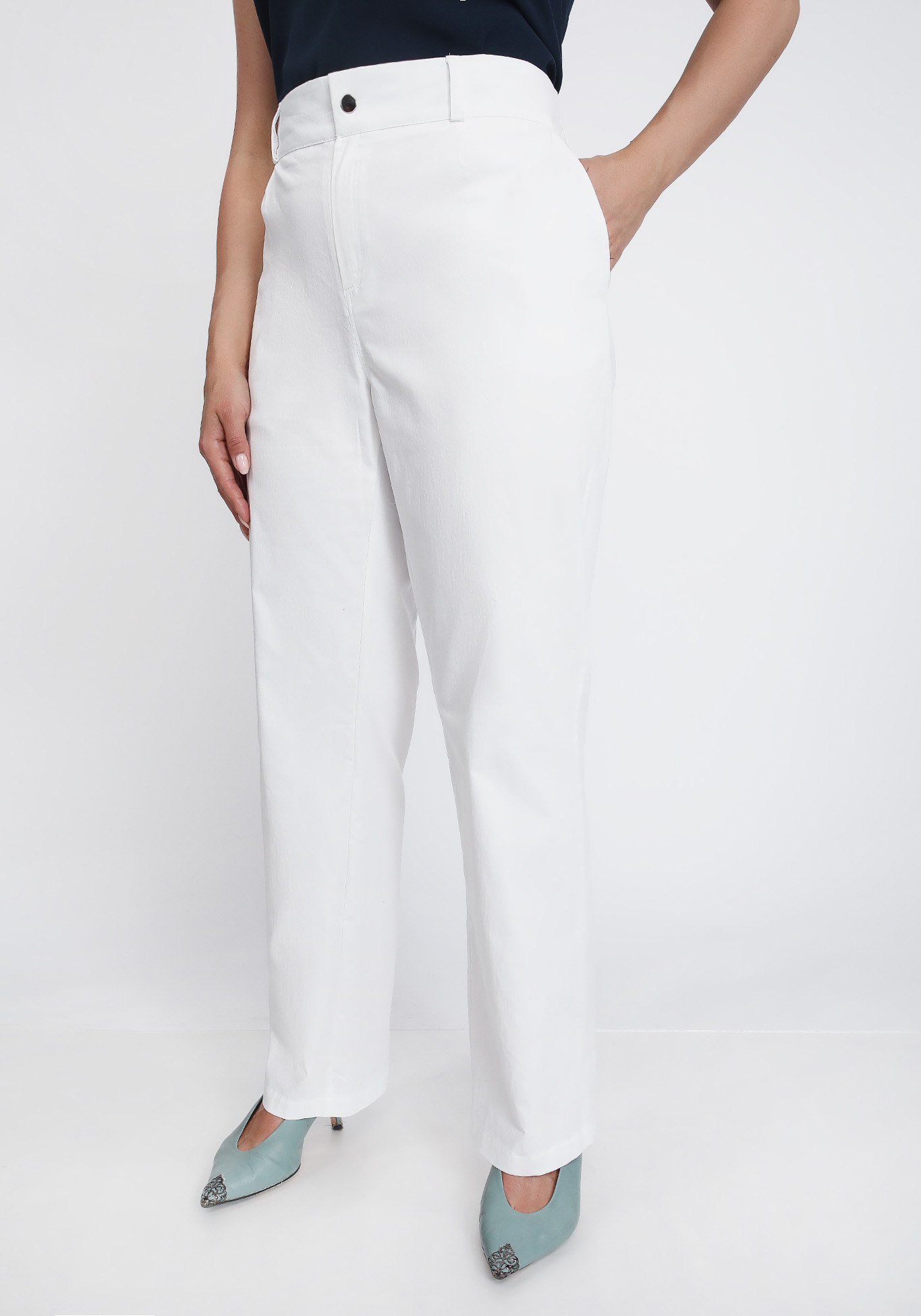 Джинсы из хлопковой ткани