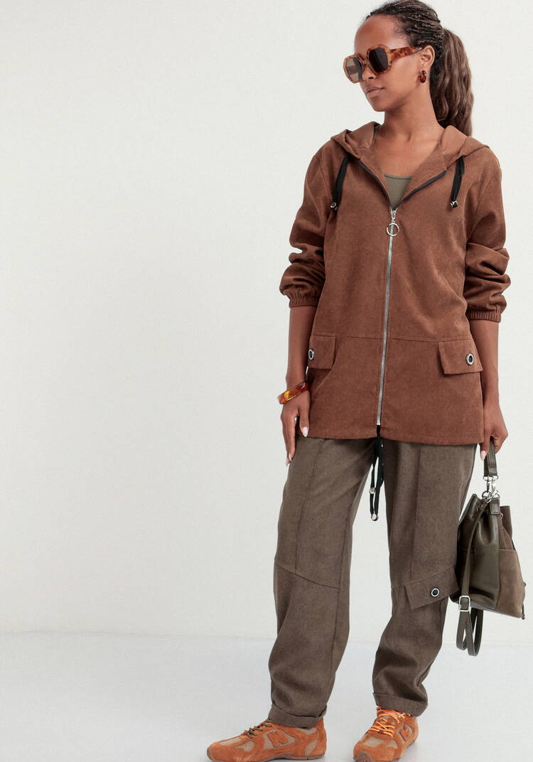 Куртка вельветовая с капюшоном на молнии шир.  750, рис. 32