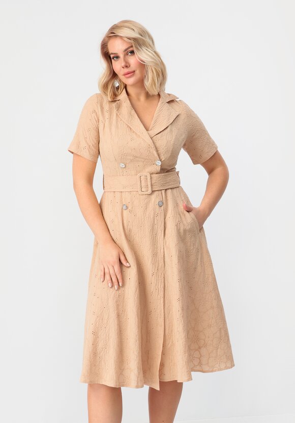 Платье с отложным воротником из шитья шир.  580, рис. 10