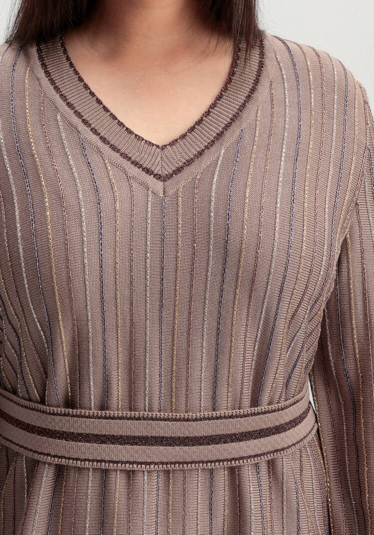 Платье с полосами из метанити шир.  750, рис. 15