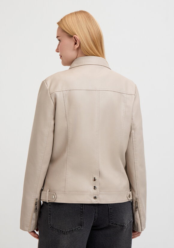 Куртка Лотта шир.  580, рис. 10