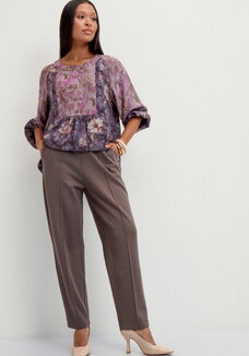 Брюки трикотажные со стрелками