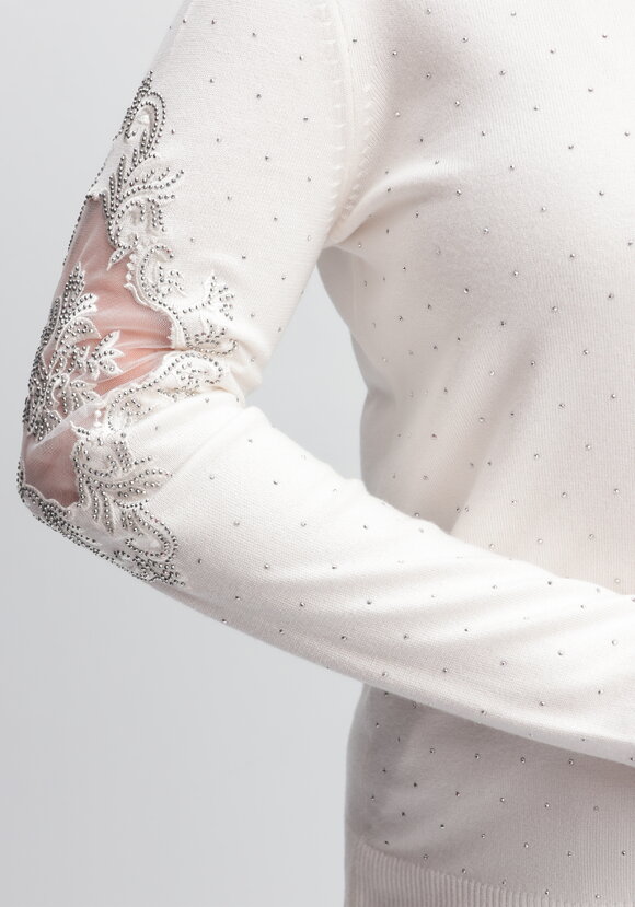 Джемпер со стразами и декоративной вставкой шир.  580, рис. 6