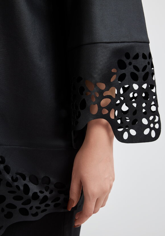 Кардиган с ажурным рисунком шир.  580, рис. 12