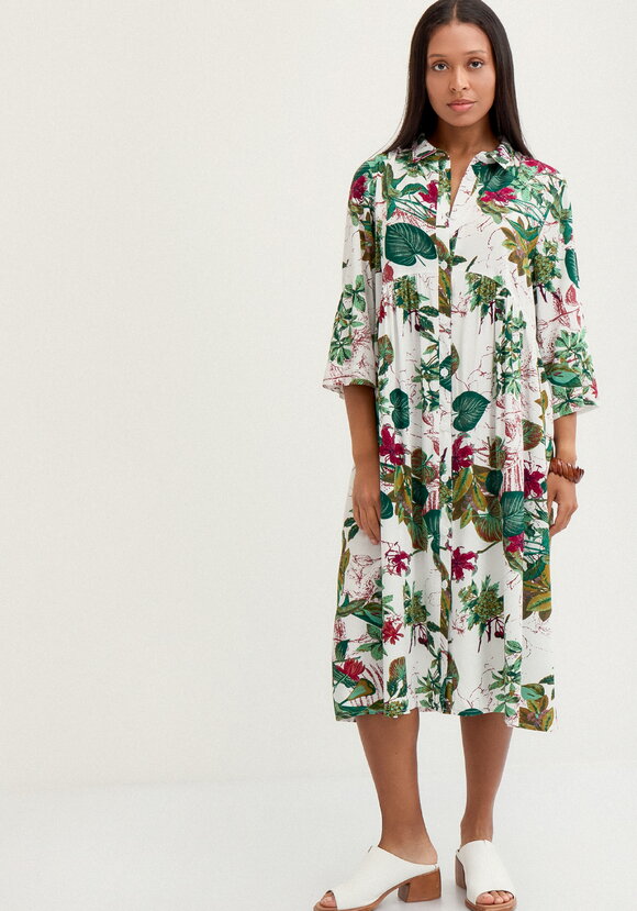 Платье рубашка с тропическим принтом шир.  580, рис. 12