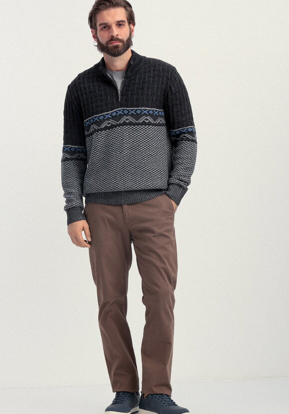 Джемпер с разными типами вязки шир.  580, рис. 20