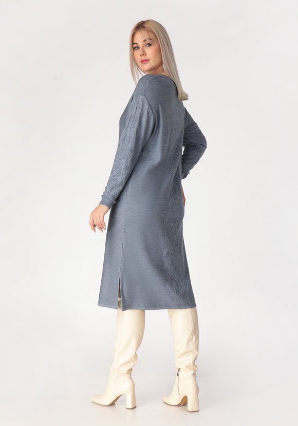 Платье с орнаментом по стану и рукавам шир.  580, рис. 3