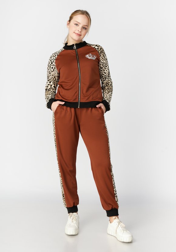 Костюм спортивный леопард Амазонка шир.  580, рис. 37