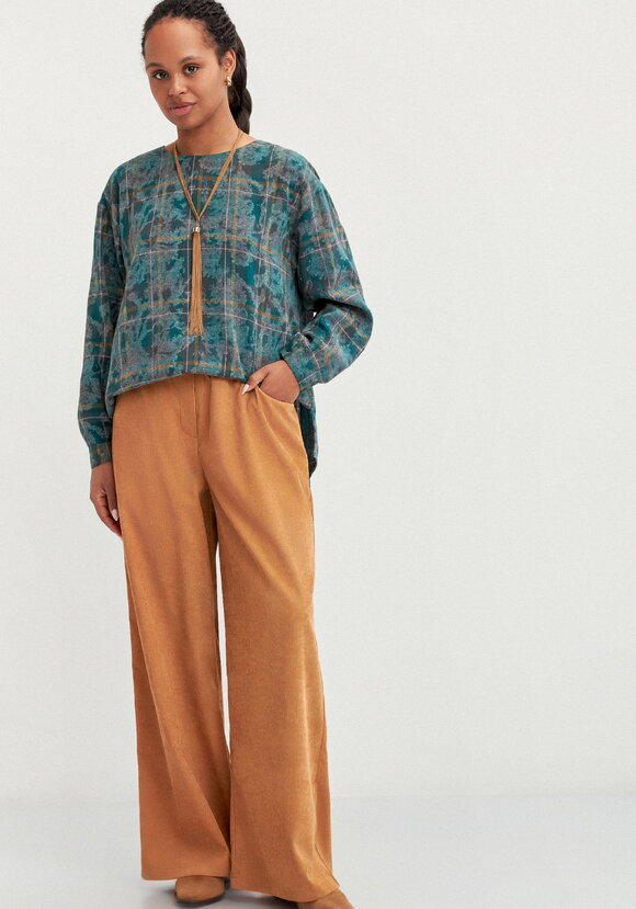 Брюки вельветовые широкие на резинке шир.  580, рис. 17