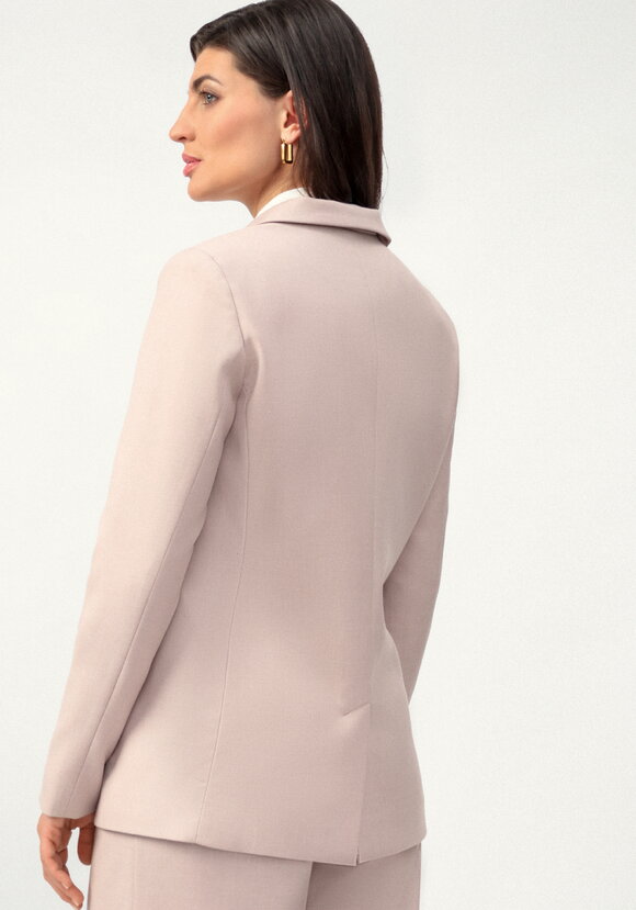 Пиджак на подкладке однобортный шир.  580, рис. 3