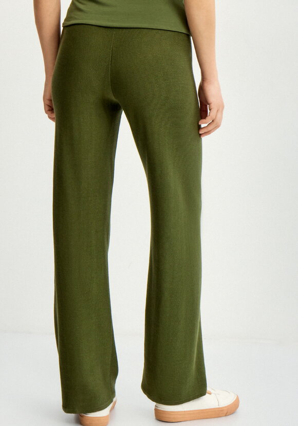 Брюки женские на эластичной резинке шир.  580, рис. 3