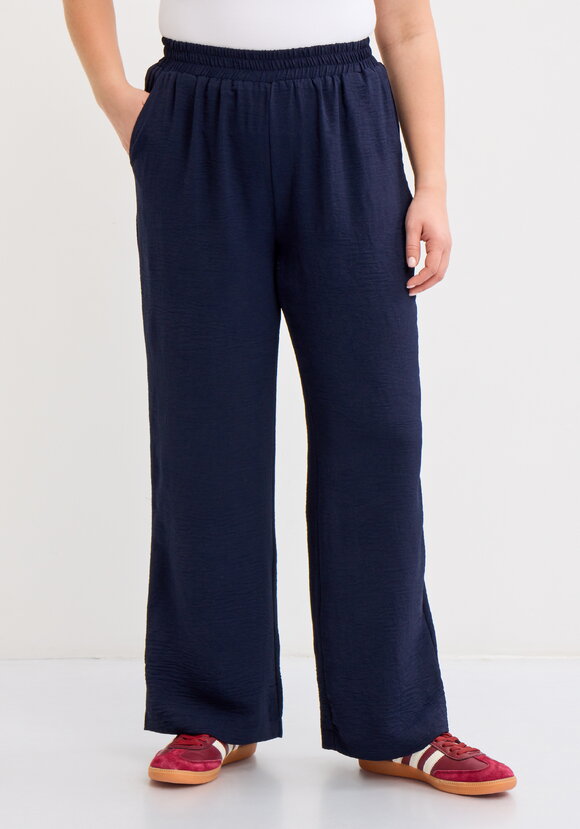 Брюки широкие на резинке по талии шир.  580, рис. 4