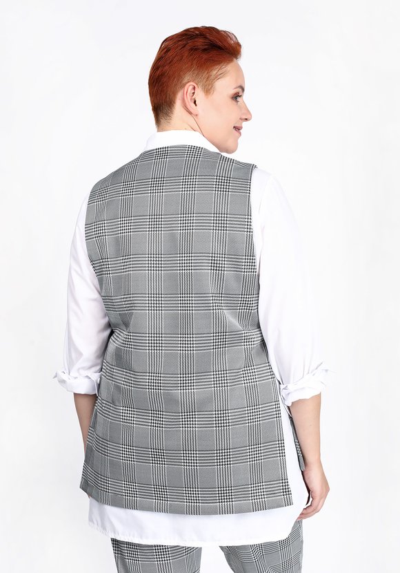 Жилет с регулировкой ширины в боковых швах шир.  580, рис. 3