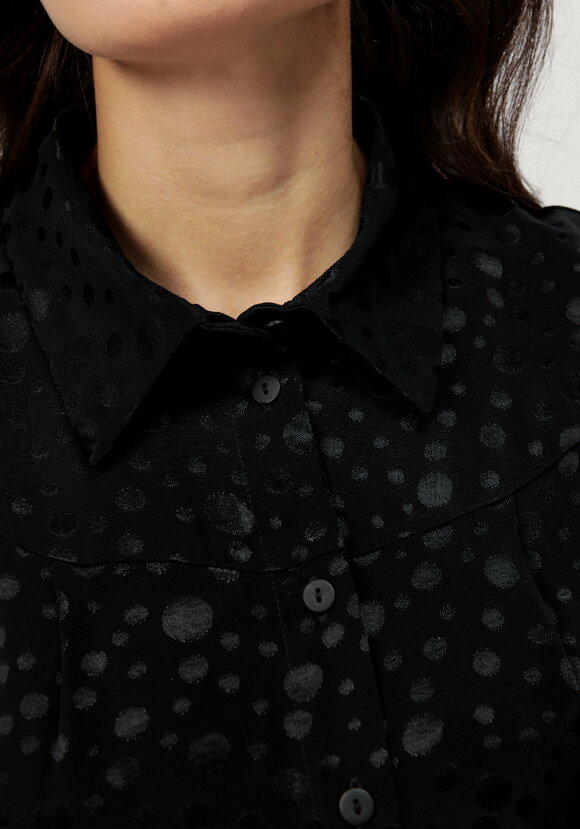 Блуза с шелковым рисунком в переплетении шир.  580, рис. 12