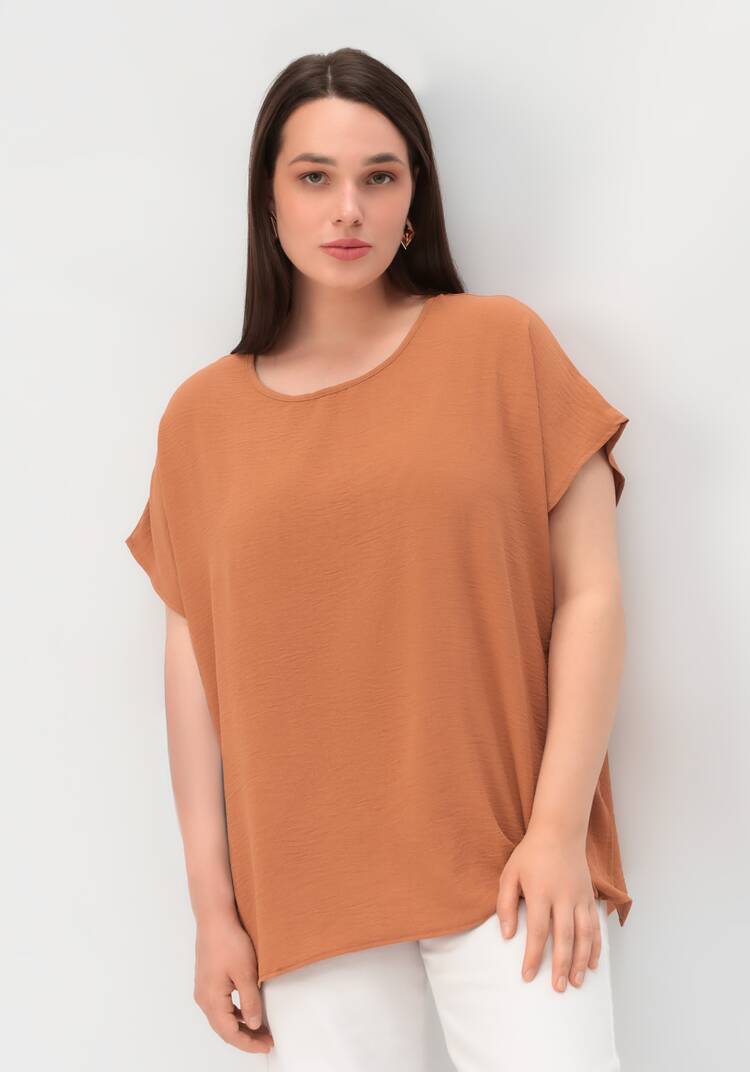 Блуза базовая со спущенной линией плеча шир.  750, рис. 47