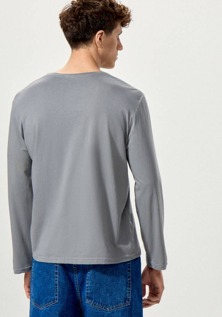 Лонгсливы с лаконичным принтом, 2 шт. шир.  750, рис. 4