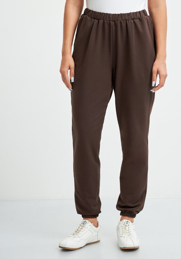 Брюки из трикотажа на резинке шир.  580, рис. 16