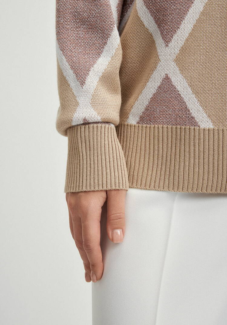 Свитер с рисунком ромбы и метанитью шир.  750, рис. 14