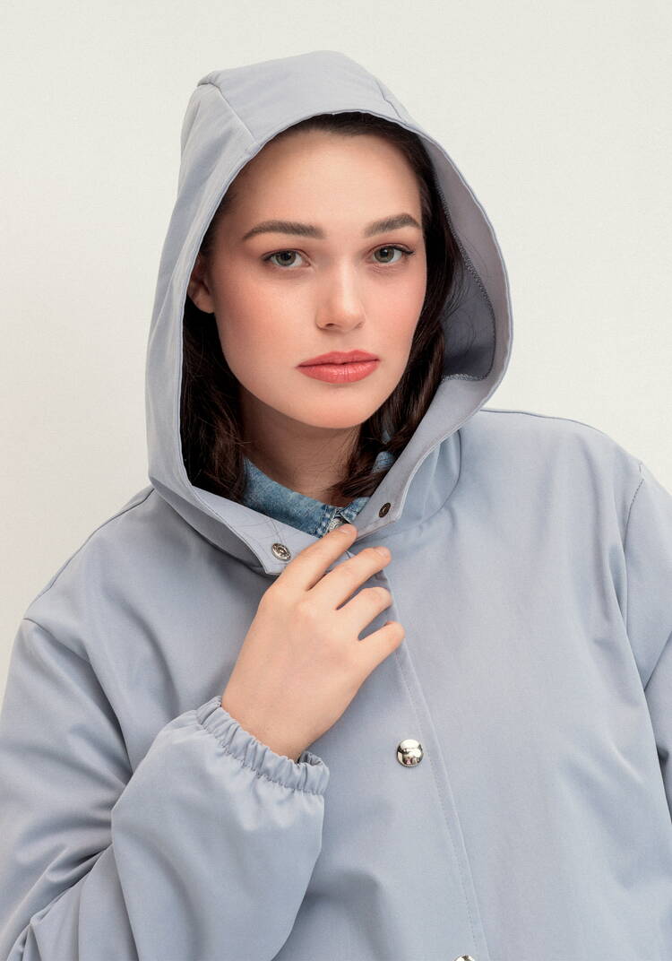 Ветровка с капюшоном и талии на кулиске шир.  750, рис. 32