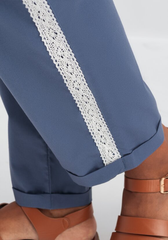 Брюки-бананы с кружевной вставкой шир.  580, рис. 6