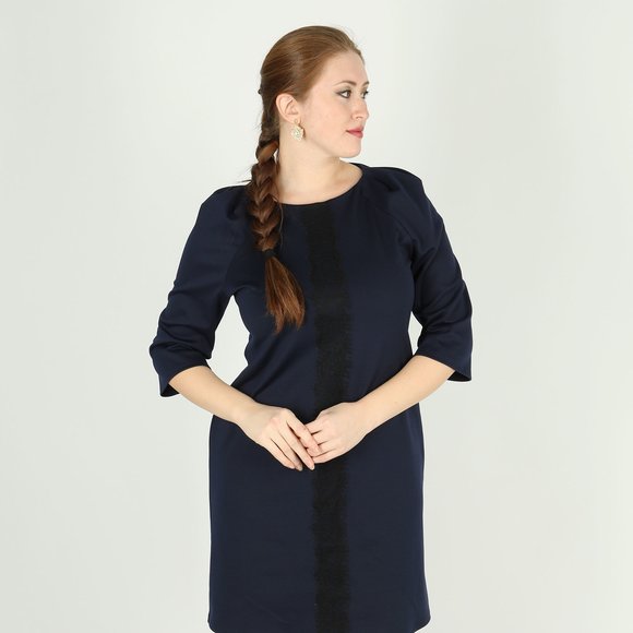 Платье с рукавом 3/4 и кружевной вставкой шир.  580, рис. 9