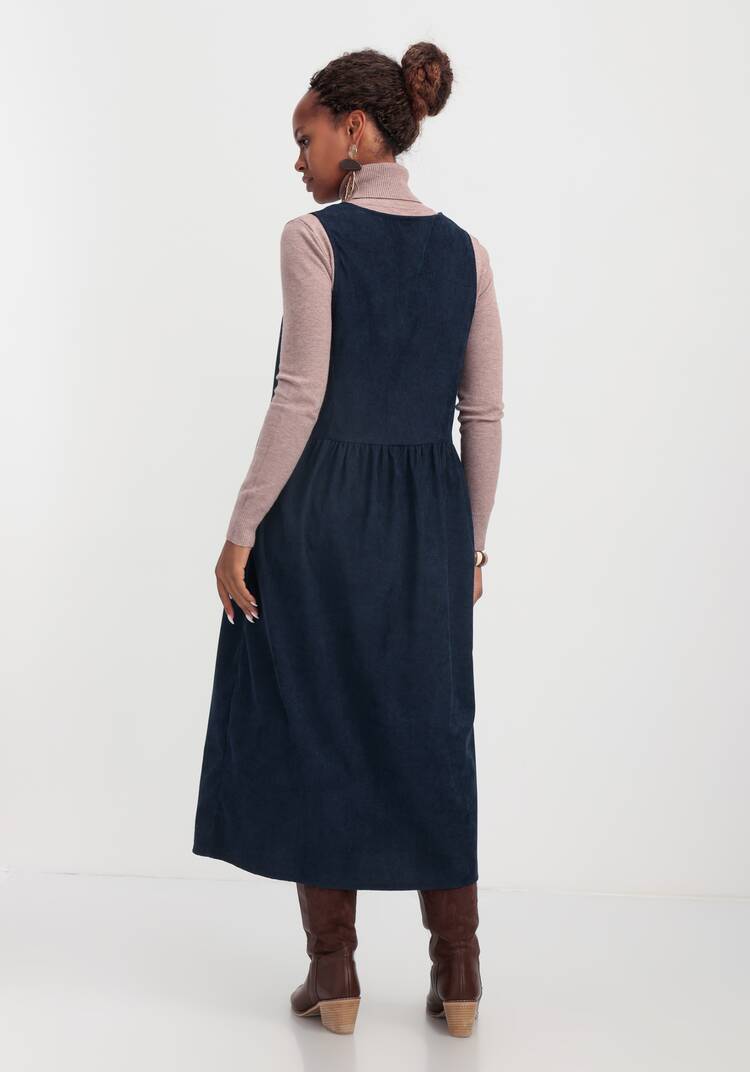 Сарафан из вельвета на пуговицах шир.  750, рис. 20