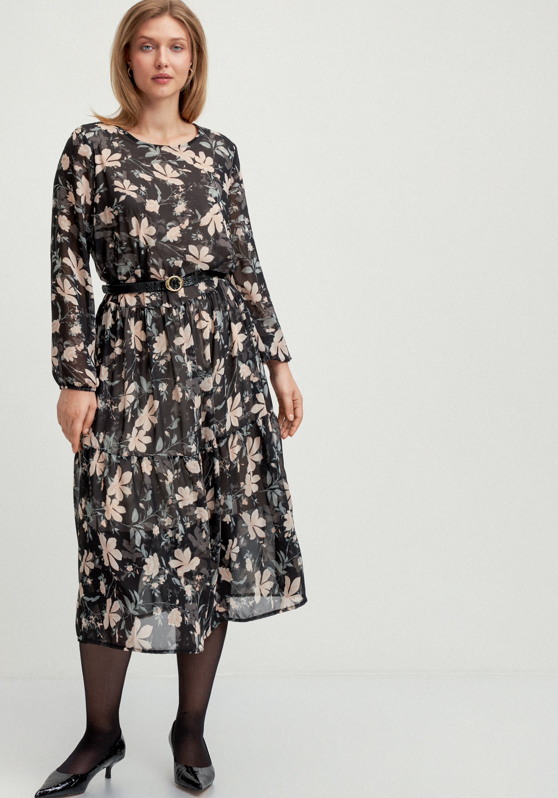 

Платье свободного кроя с принтом цветок, Черный