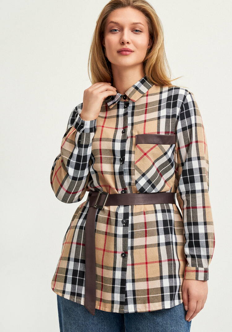 Рубашка в клетку с поясом шир.  750, рис. 10