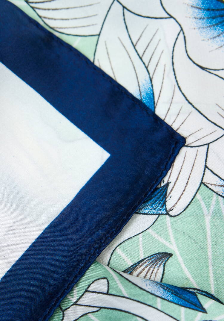 Платок Белый лотос шир.  750, рис. 5