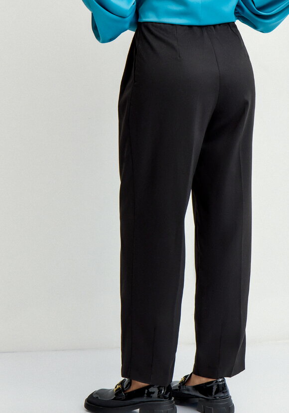 Брюки классические с защипами шир.  580, рис. 9