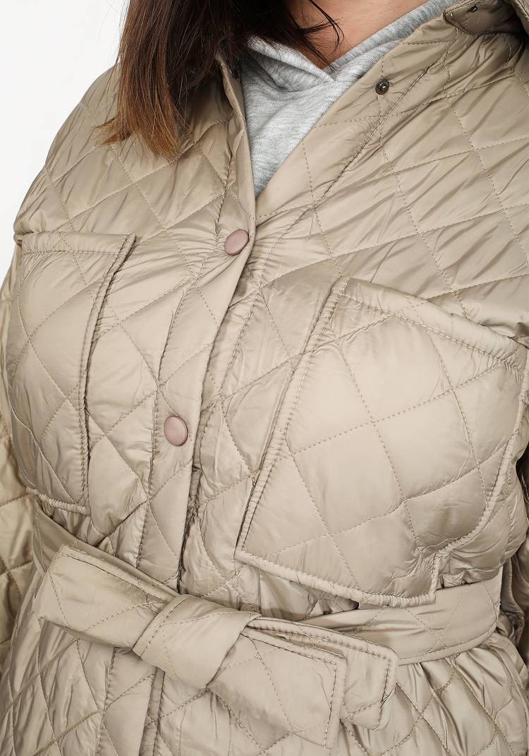 Куртка стеганая с карманами и поясом шир.  750, рис. 8