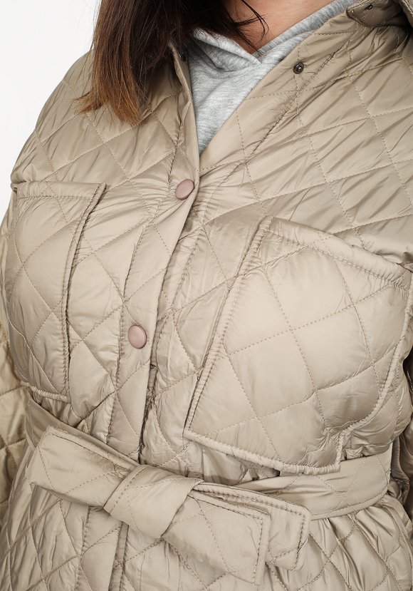 Куртка стеганая с карманами и поясом шир.  580, рис. 8